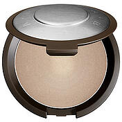 Beauty Entourage Recommend BECCA highlighting powder